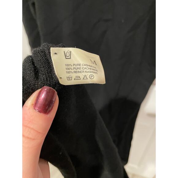Bergdorf Goodman cashmere black sweater dress size medium - Picture 5 of 5